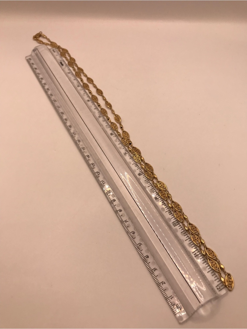 Long Gold-Tone Link Necklace & Bracelet Set with Oval Motifs - Picture 5 of 7